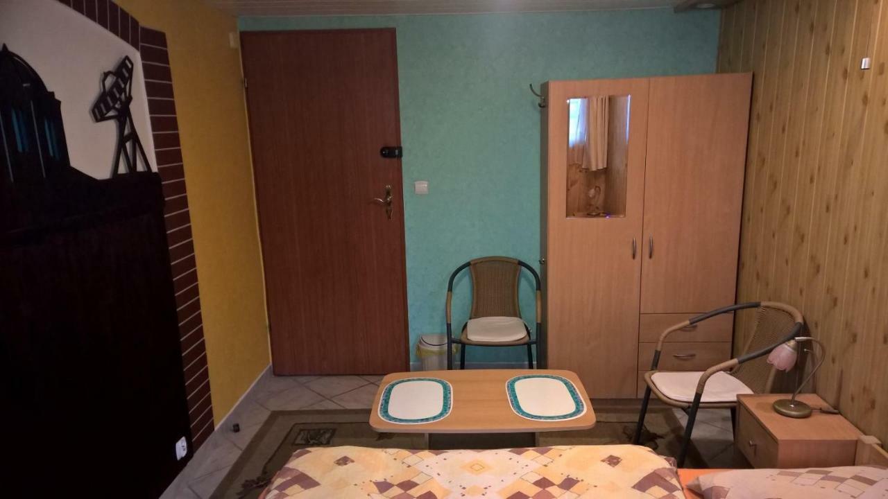 Apartament Na Wrzosach Thorn Exterior foto